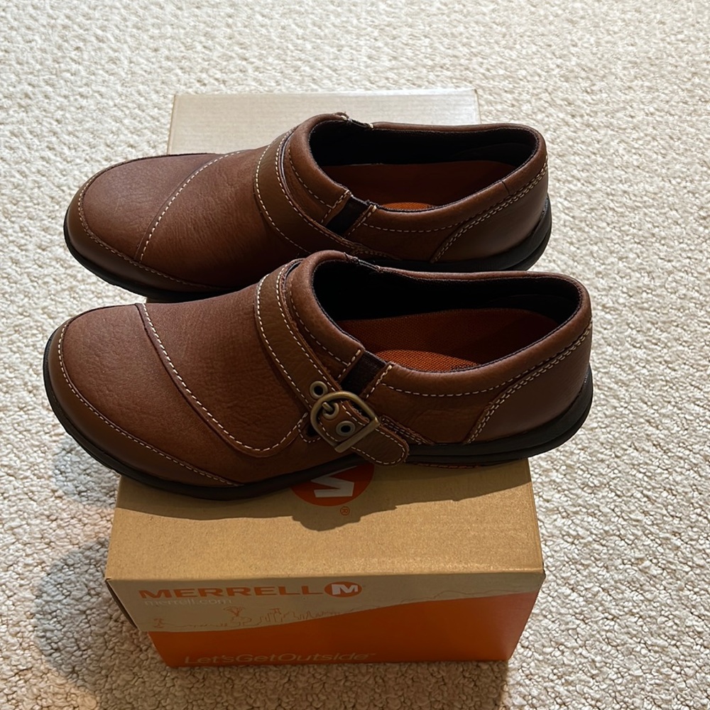 Merrill Dassie buckle shoes